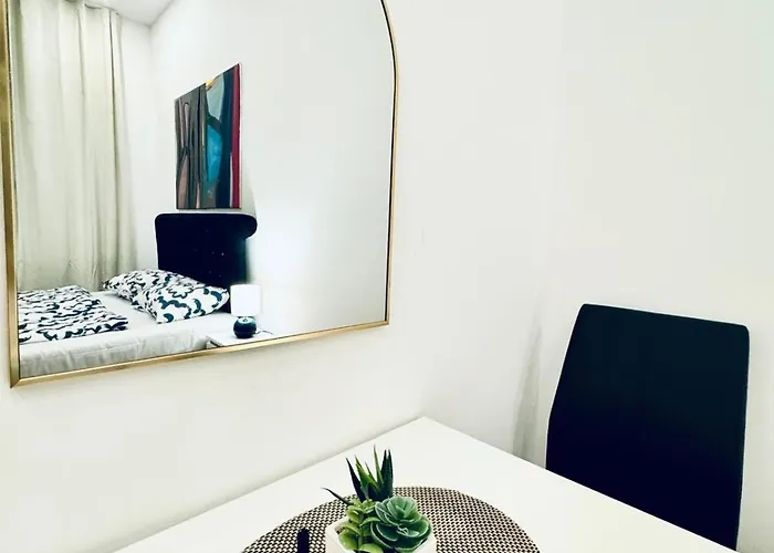 דירה Private In Elegant 5-bedroom Near Kaufpark Alterlaa *