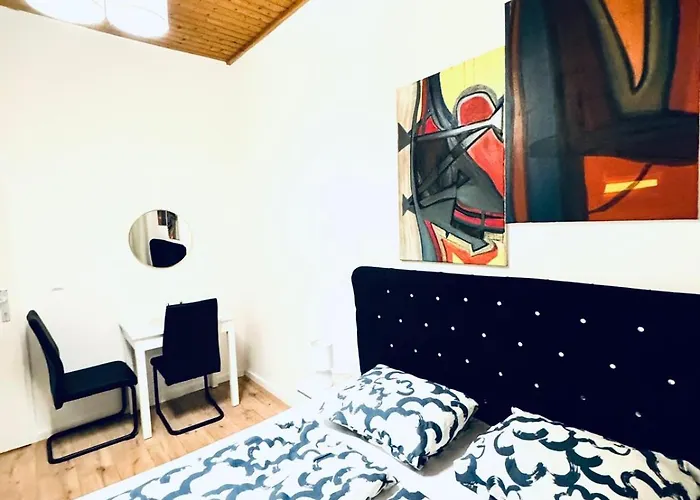 Private In Elegant 5-bedroom Near Kaufpark Alterlaa * וינה