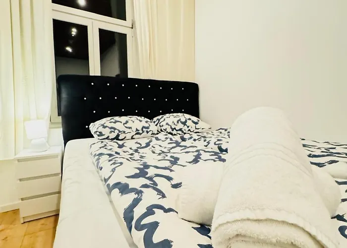 דירה Private In Elegant 5-bedroom Near Kaufpark Alterlaa *